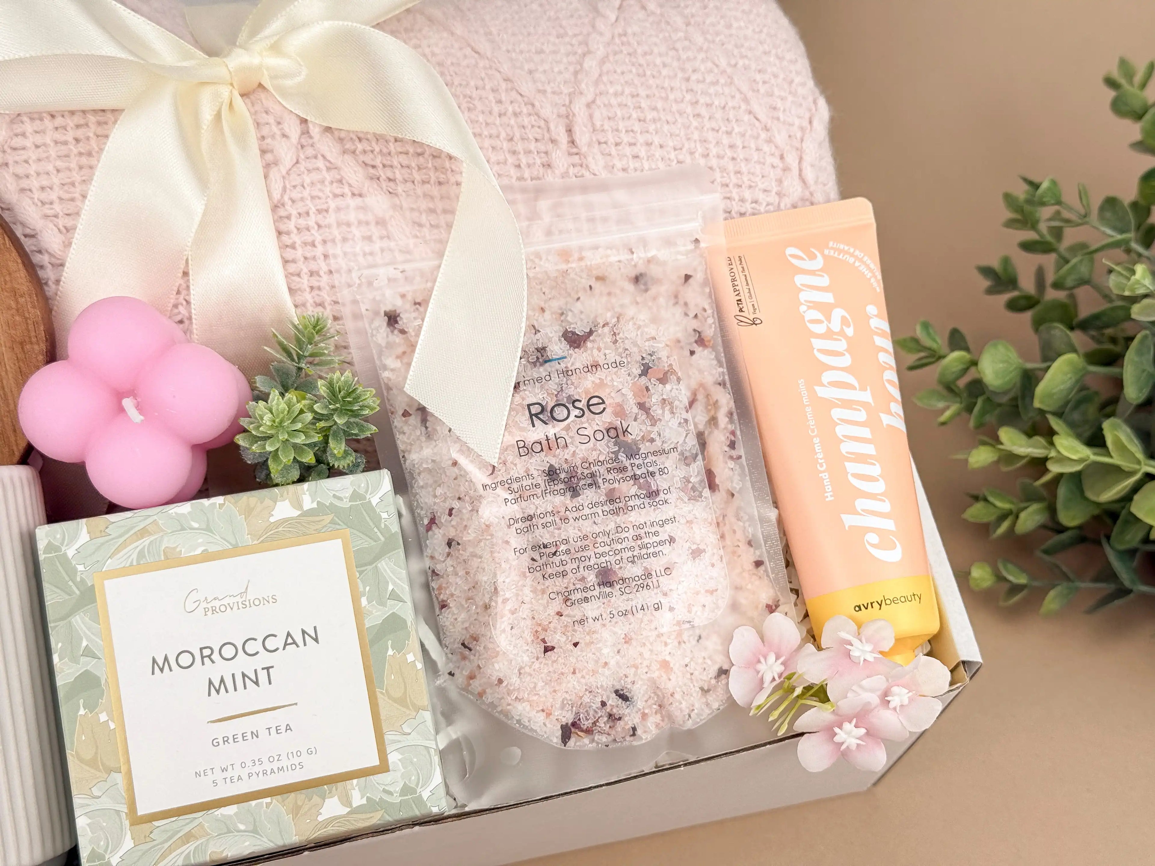 Spa Gift Box – Cozy Throw Blanket, Moroccan Mint Tea & Rose Bath Soak Luxury Set