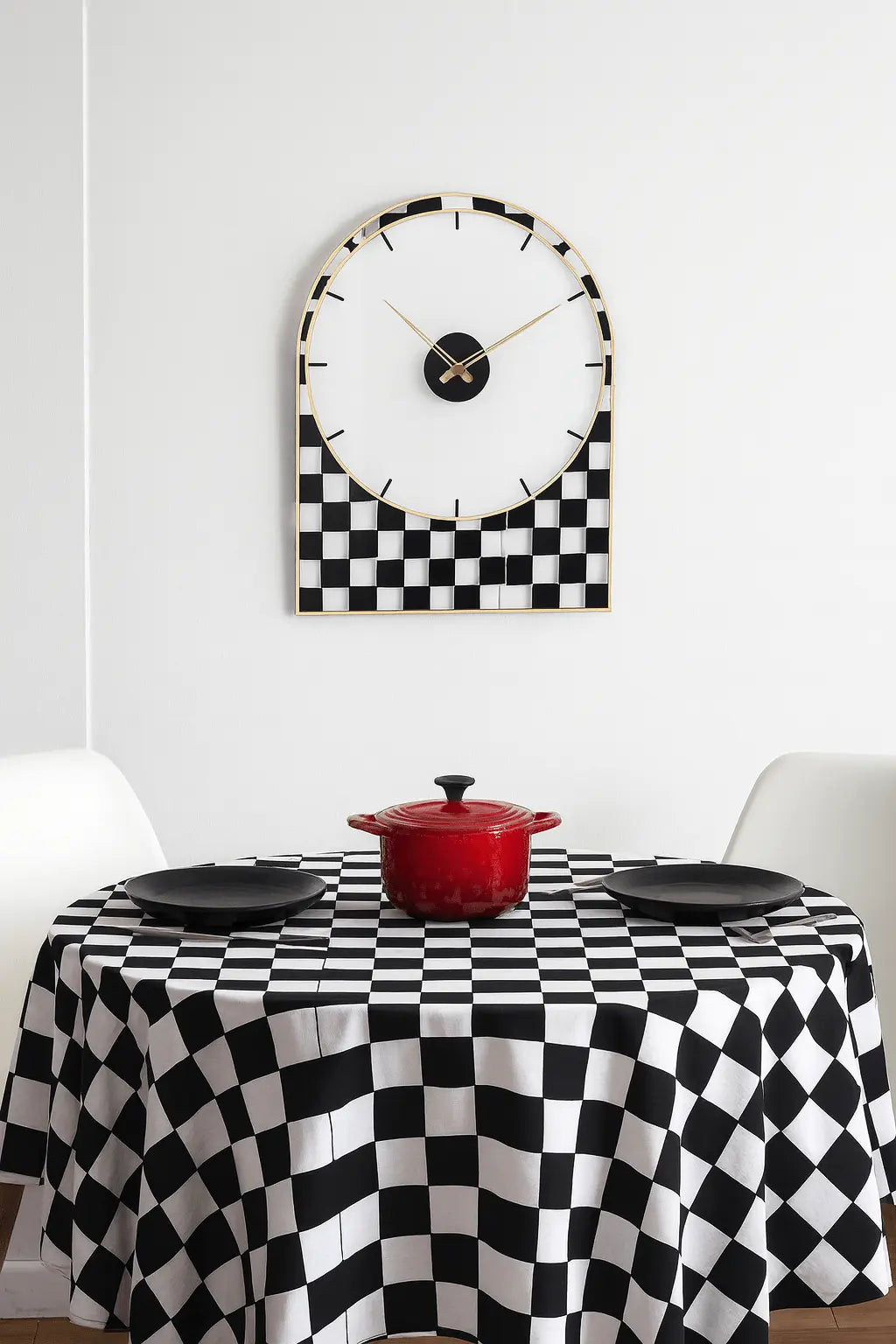 Onyx Collection Lucite Clock